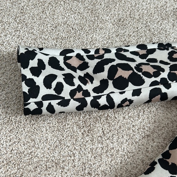 NWT Ann Taylor Leopard Print Coat, XS - Picture 5 of 16